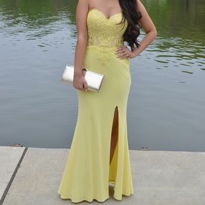 Yellow Long Gown Dress Sweetheart Neckline